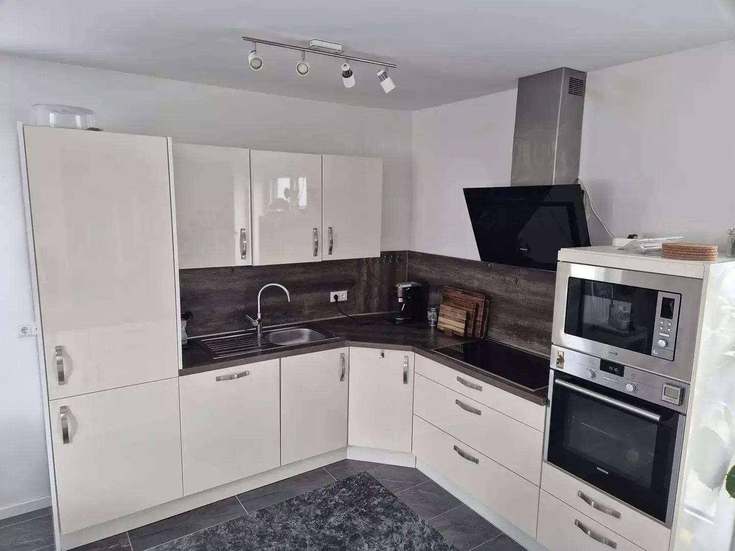 Thumbnail-Wohnung zum Mieten in Ober-Wöllstadt 1.450,00 € 113 m²