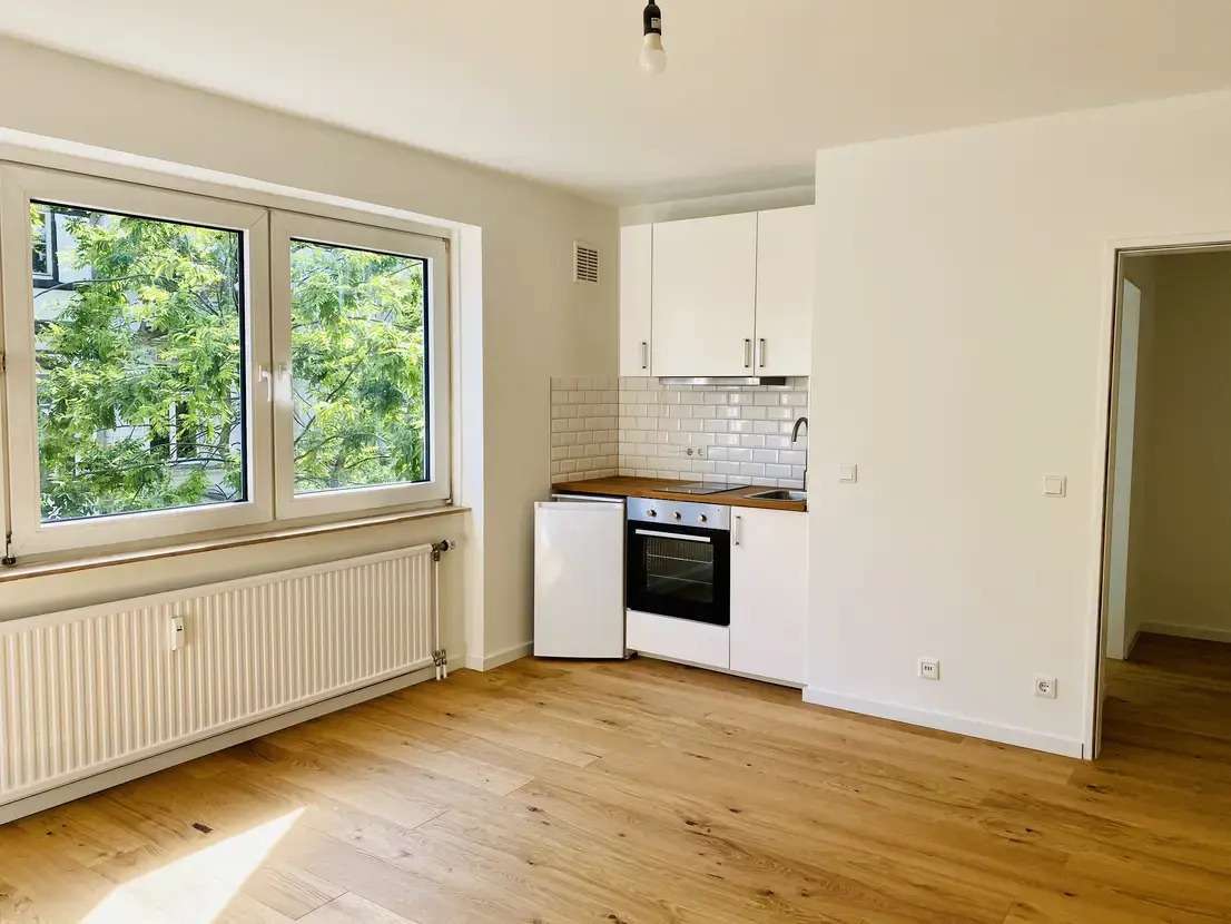 Thumbnail-Wohnung zum Kaufen in Düsseldorf 220.000,00 € 31 m²