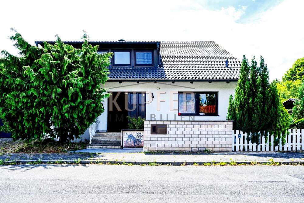 Thumbnail-Haus zum Kaufen in Nürnberg 920.000,00 € 317.56 m²