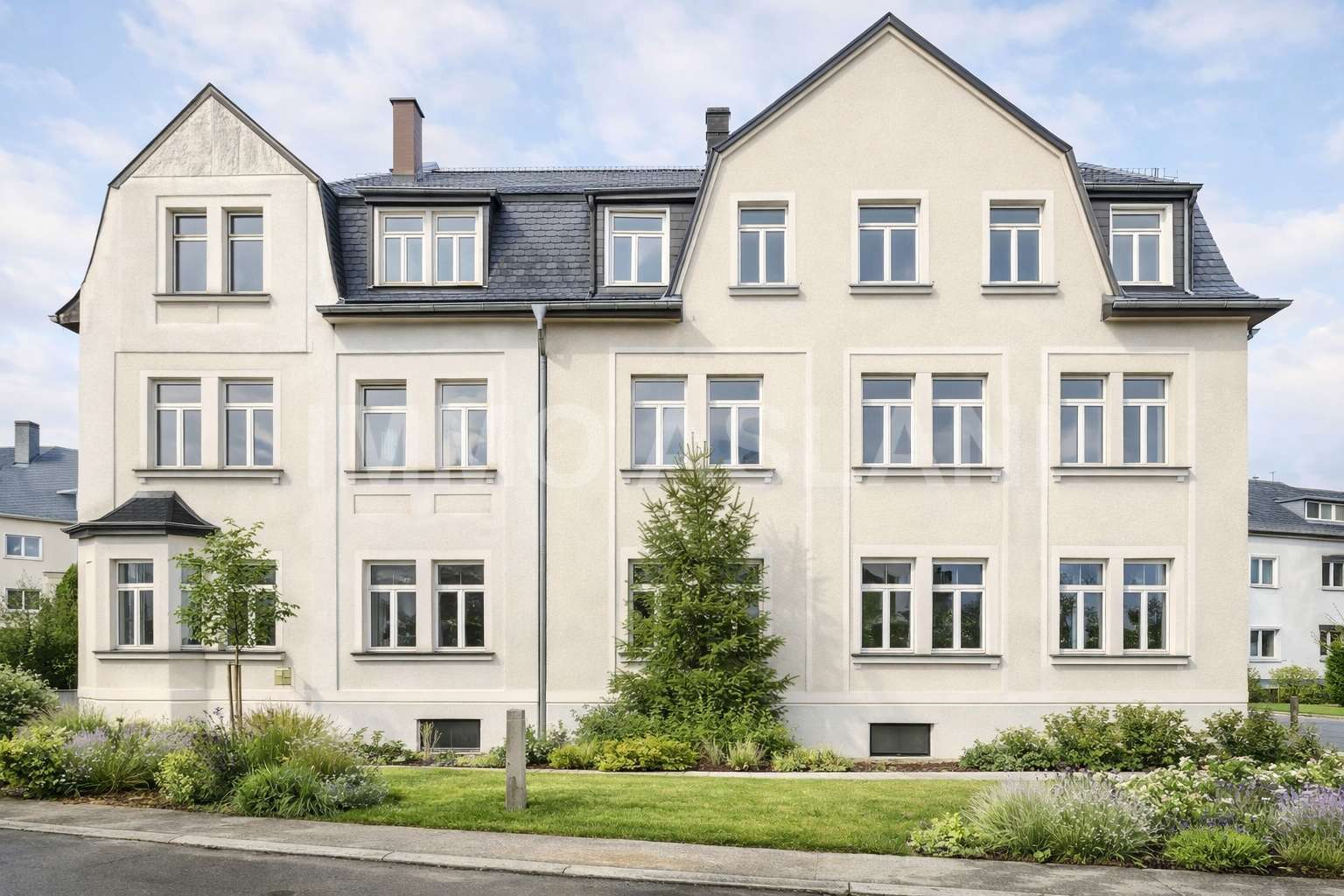 Thumbnail-Haus zum Kaufen in Chemnitz 79.997,00 € 493.36 m²