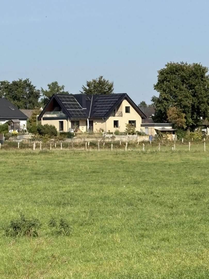 Thumbnail-Haus zum Kaufen in Garbsen 699.900,00 € 202 m²