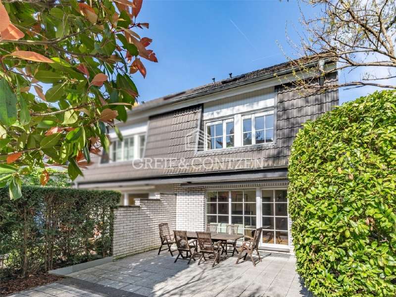 Thumbnail-Haus zum Kaufen in Köln 1.260.000,00 € 158 m²
