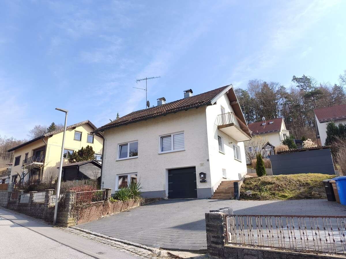 Thumbnail-Haus zum Kaufen in Deggendorf Seebach 215.000,00 € 125 m²