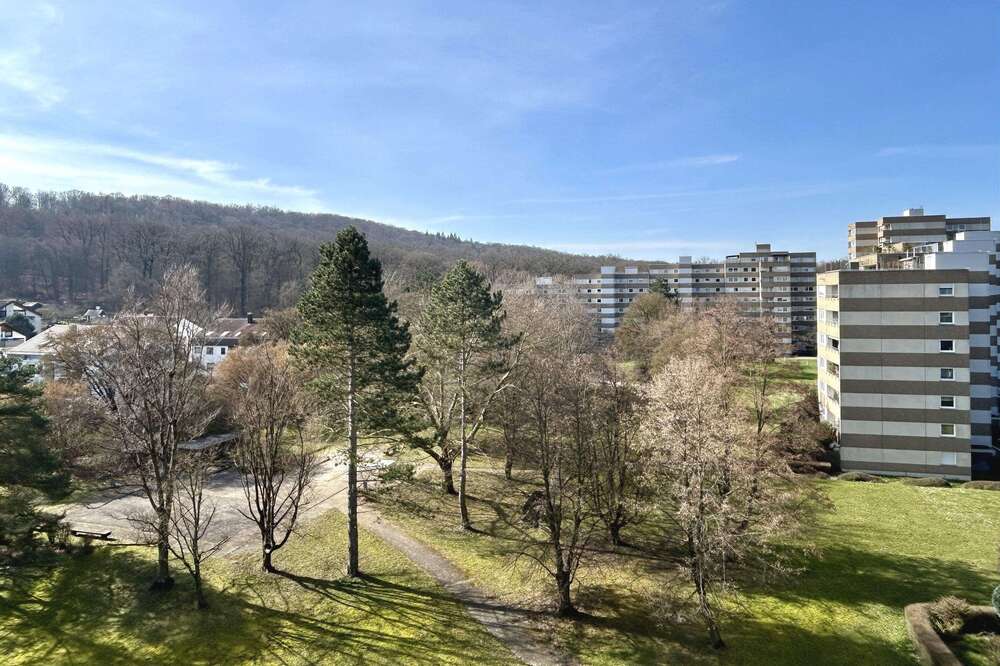 Thumbnail-Wohnung zum Kaufen in Stuttgart 215.000,00 € 50.71 m²