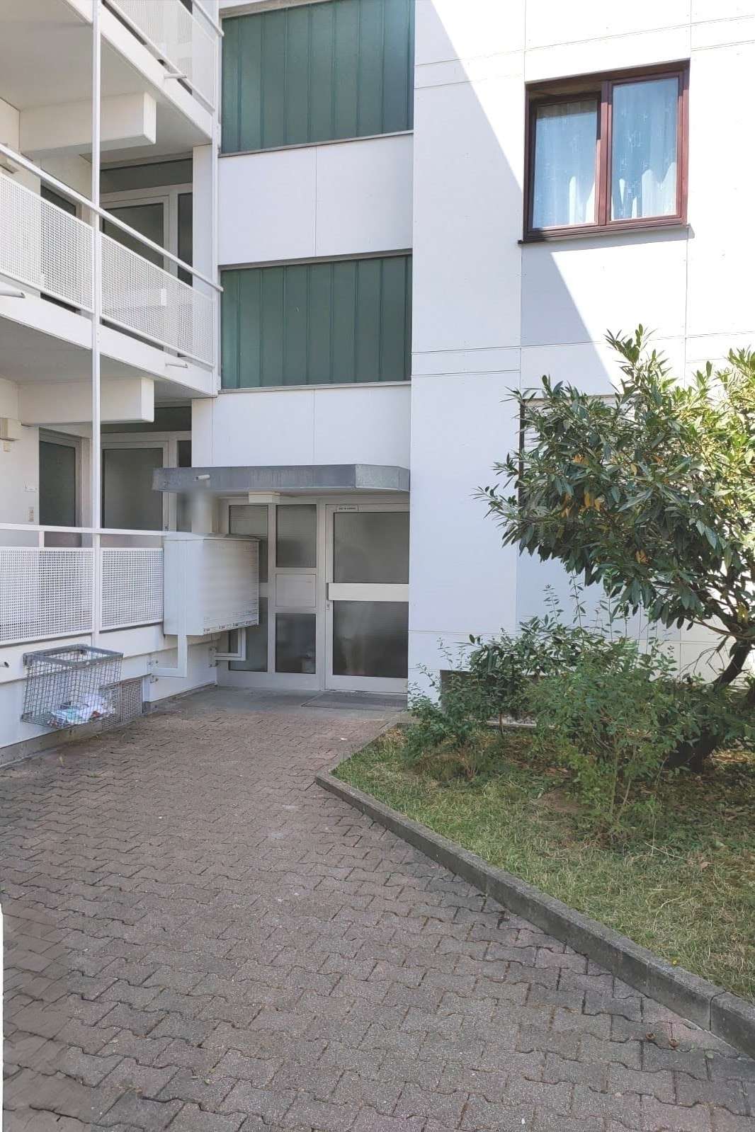 Thumbnail-Wohnung zum Kaufen in Kornwestheim 196.000,00 € 52.19 m²