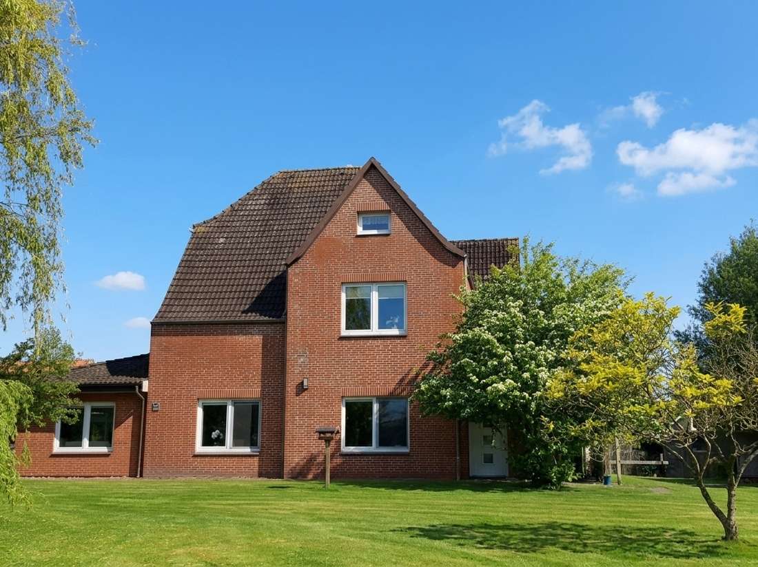 Thumbnail-Haus zum Kaufen in Schülp 365.000,00 € 280 m²