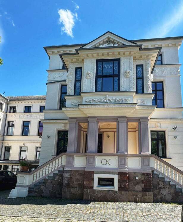 Thumbnail-Wohnung zum Mieten in Hartmannsdorf 264,00 € 45.76 m²