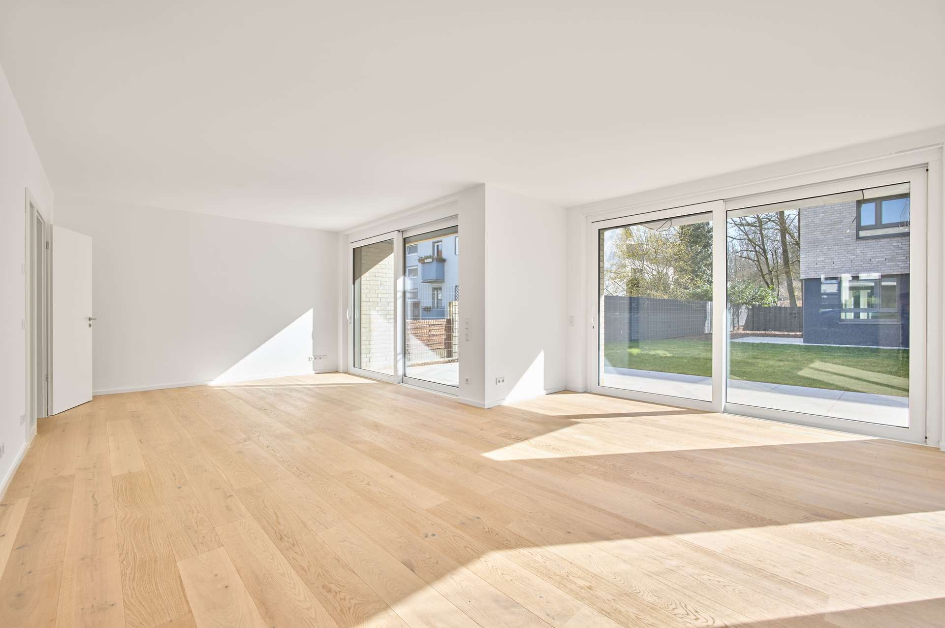 Thumbnail-Haus zum Mieten in Hannover 3.500,00 € 177 m²
