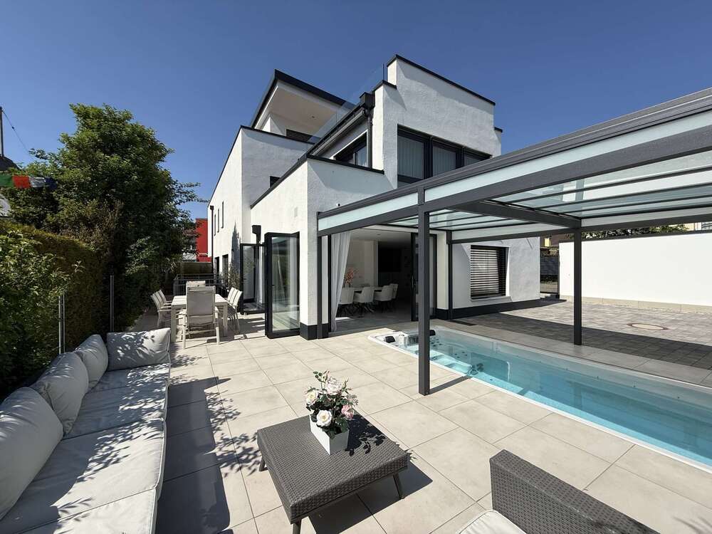 Thumbnail-Wohnung zum Kaufen in Gersthofen 940.000,00 € 199 m²