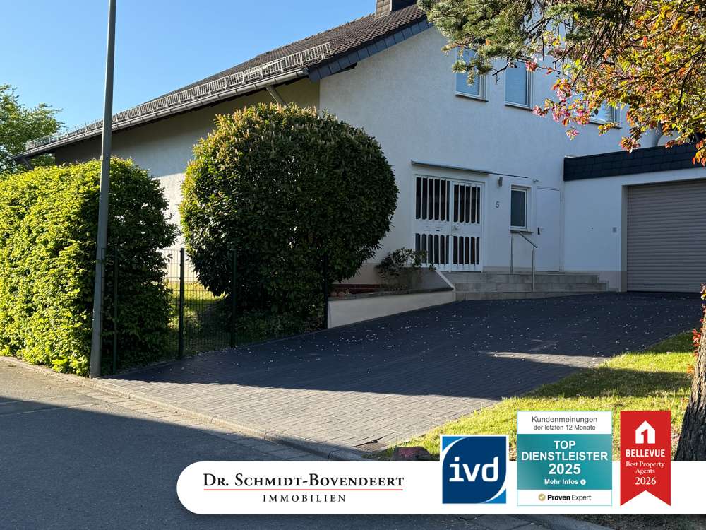 Thumbnail-Haus zum Kaufen in Altenkirchen 343.000,00 € 204 m²