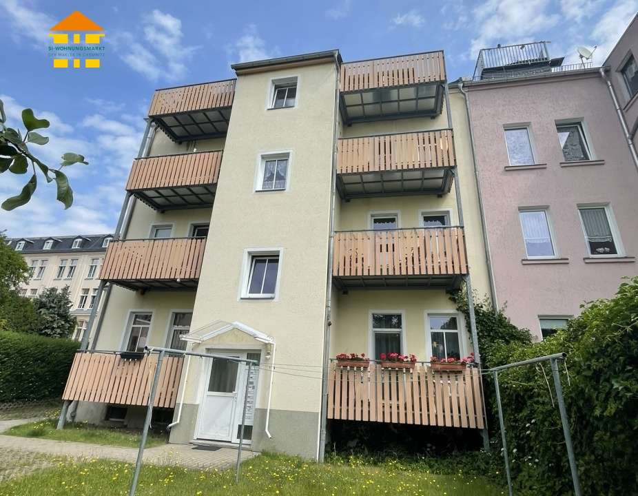 Thumbnail-Wohnung zum Mieten in Limbach-Oberfrohna 450,00 € 73.15 m²