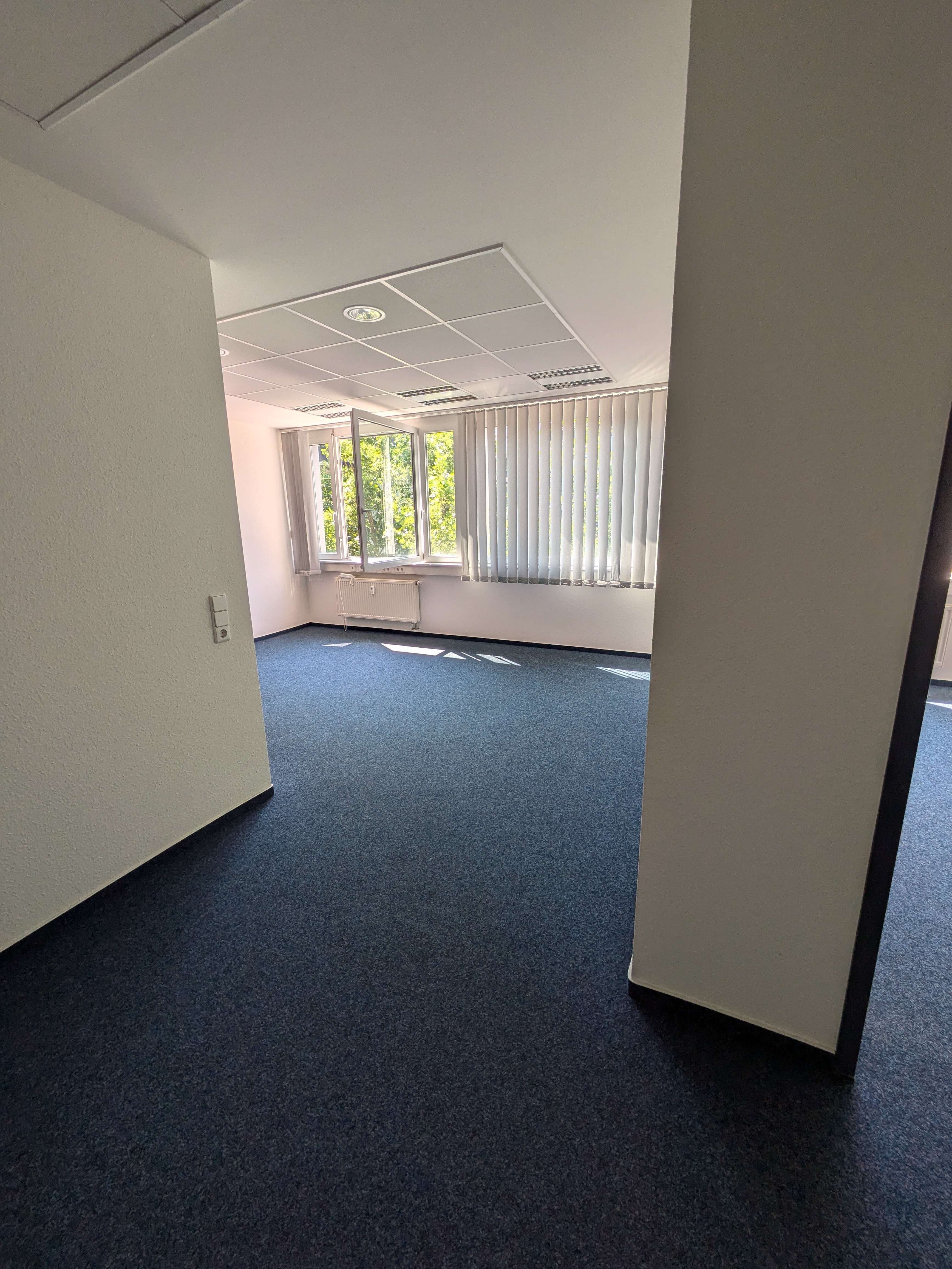 Thumbnail-Büro in Lörrach 2.000,00 € 155.55 m²