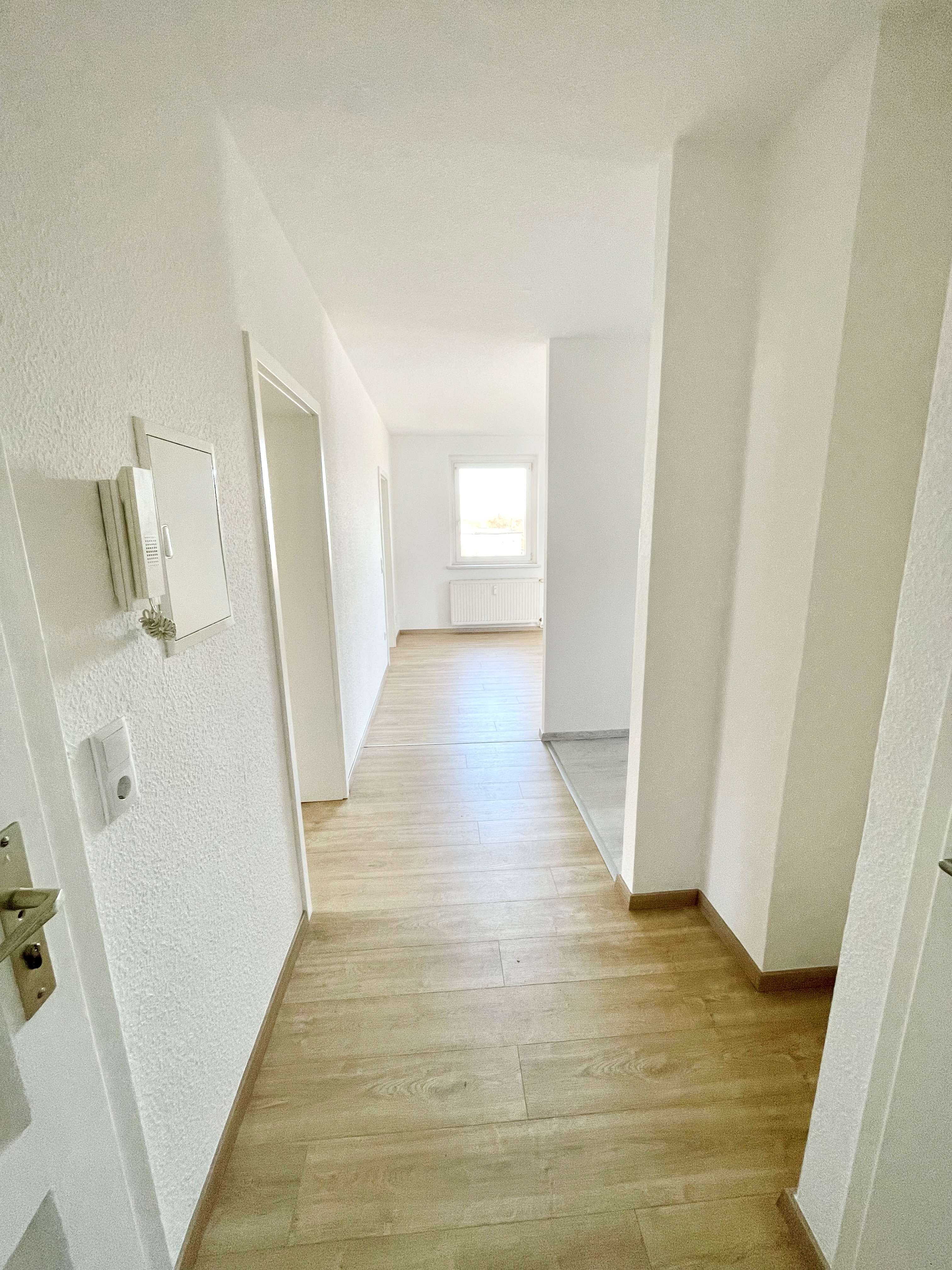 Thumbnail-Wohnung zum Mieten in Wolfen 339,95 € 52.3 m²