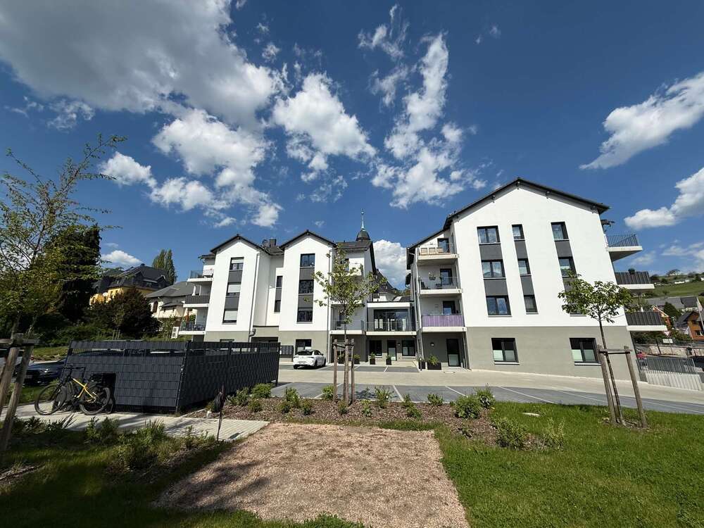 Thumbnail-Wohnung zum Mieten in Lauter-Bernsbach 590,00 € 59 m²