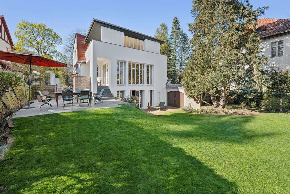 Thumbnail-Haus zum Kaufen in Berlin 2.380.000,00 € 355 m²