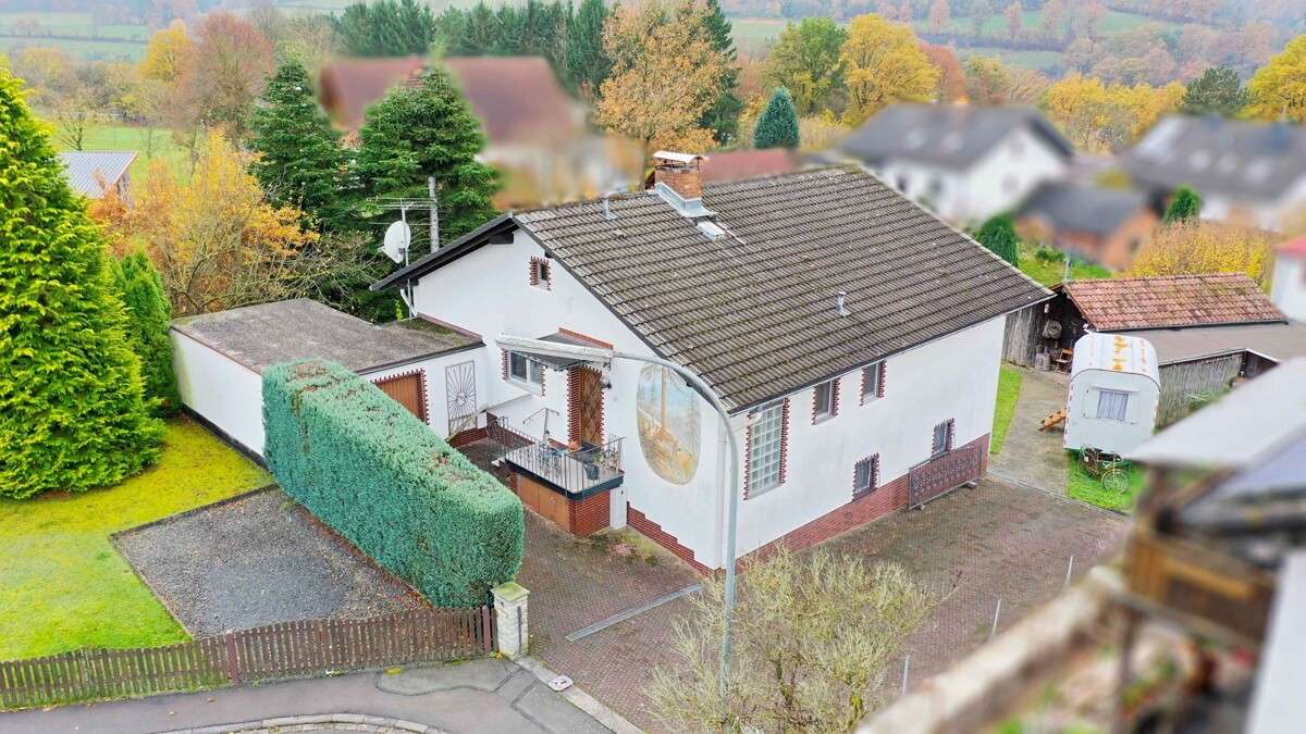 Thumbnail-Haus zum Kaufen in Bad Soden Salmünster-Mernes 279.000,00 € 139.59 m²