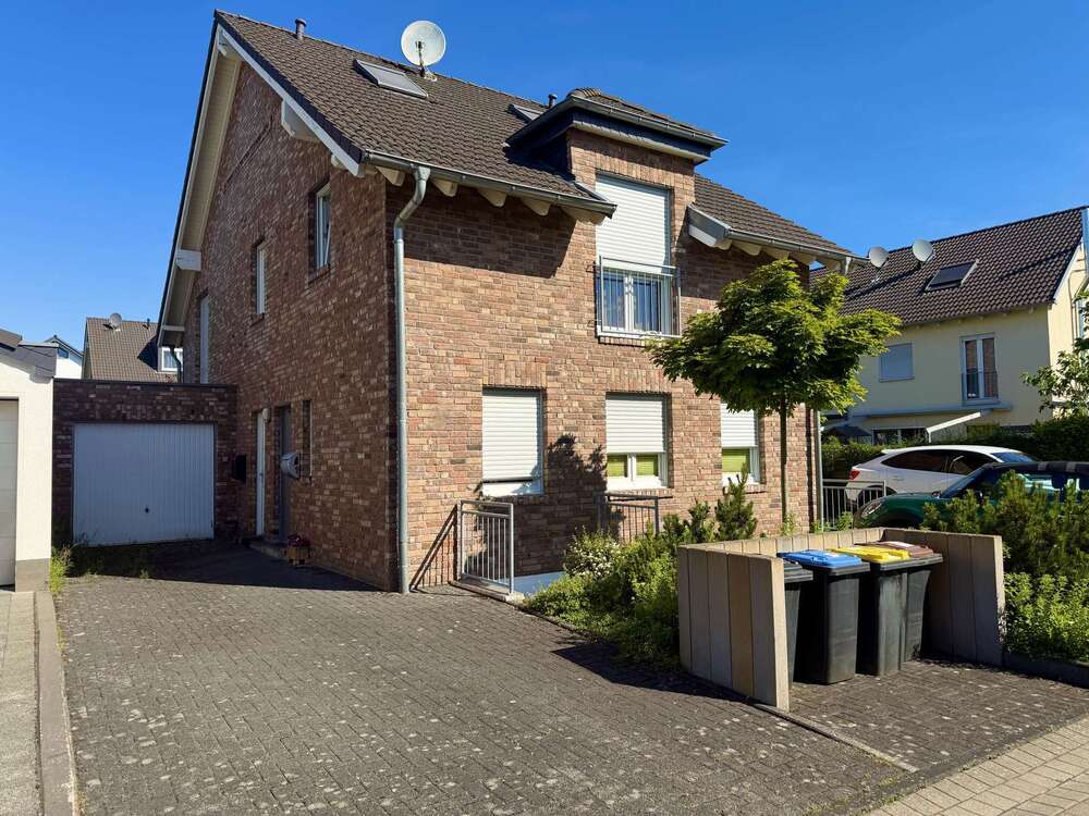 Thumbnail-Wohnung zum Kaufen in Köln 396.000,00 € 107 m²