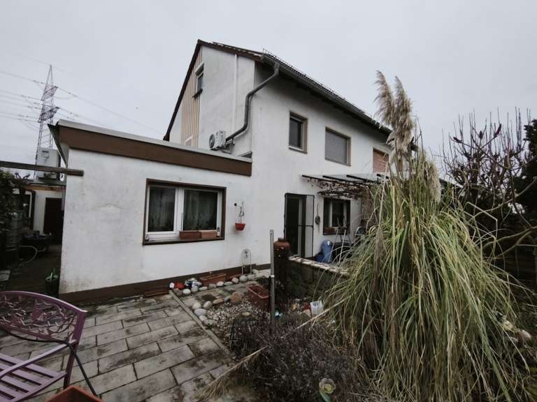 Thumbnail-Haus zum Kaufen in Hattersheim 629.000,00 € 142 m²