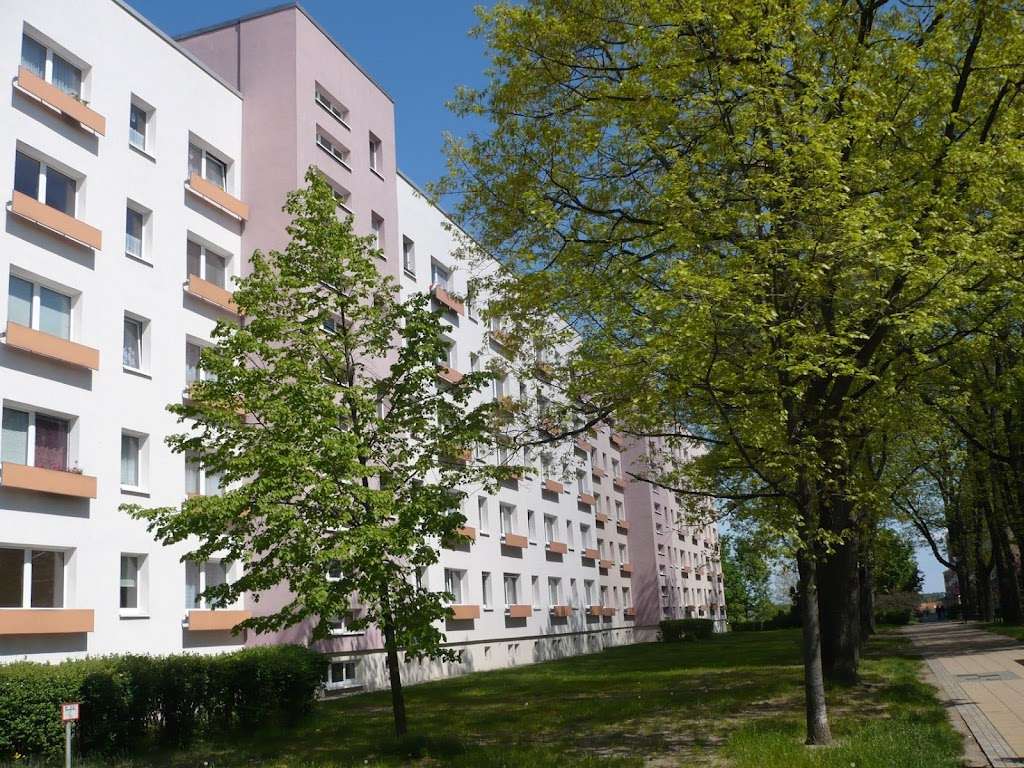 Thumbnail-Wohnung zum Mieten in WeißwasserO.L. 221,00 € 43.14 m²