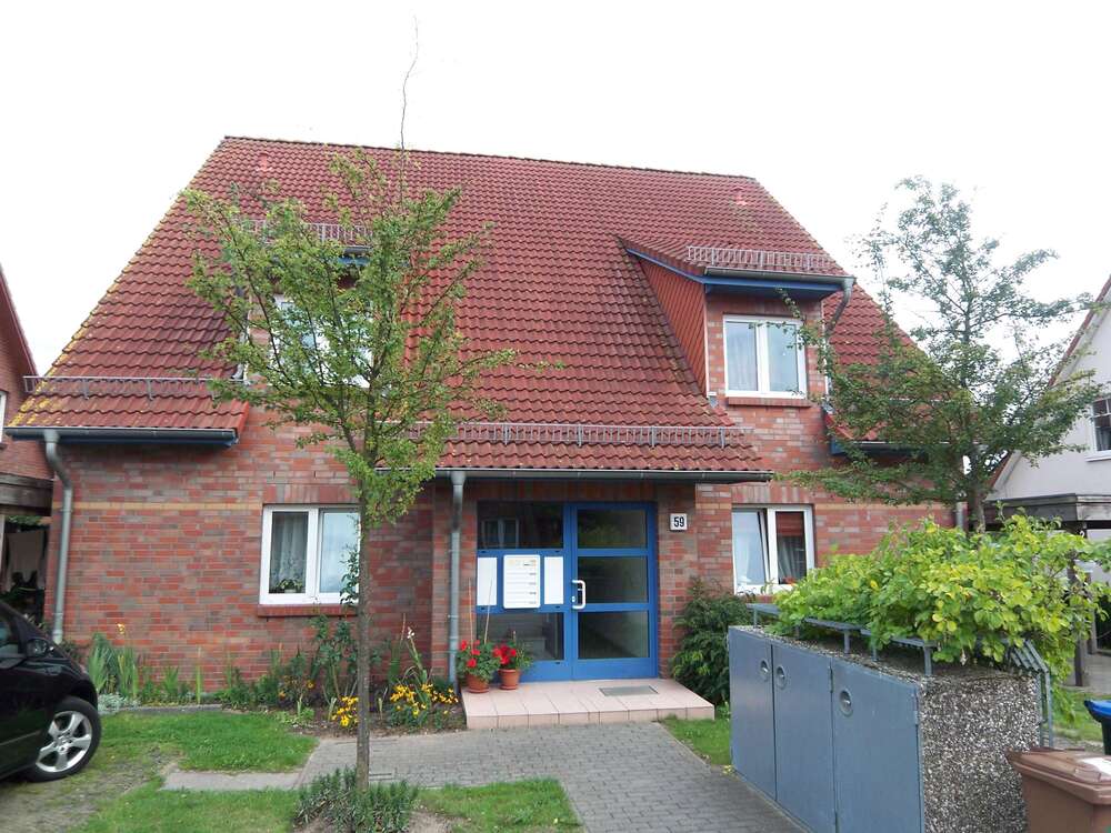 Thumbnail-Wohnung zum Kaufen in Schwerin 215.000,00 € 92.47 m²