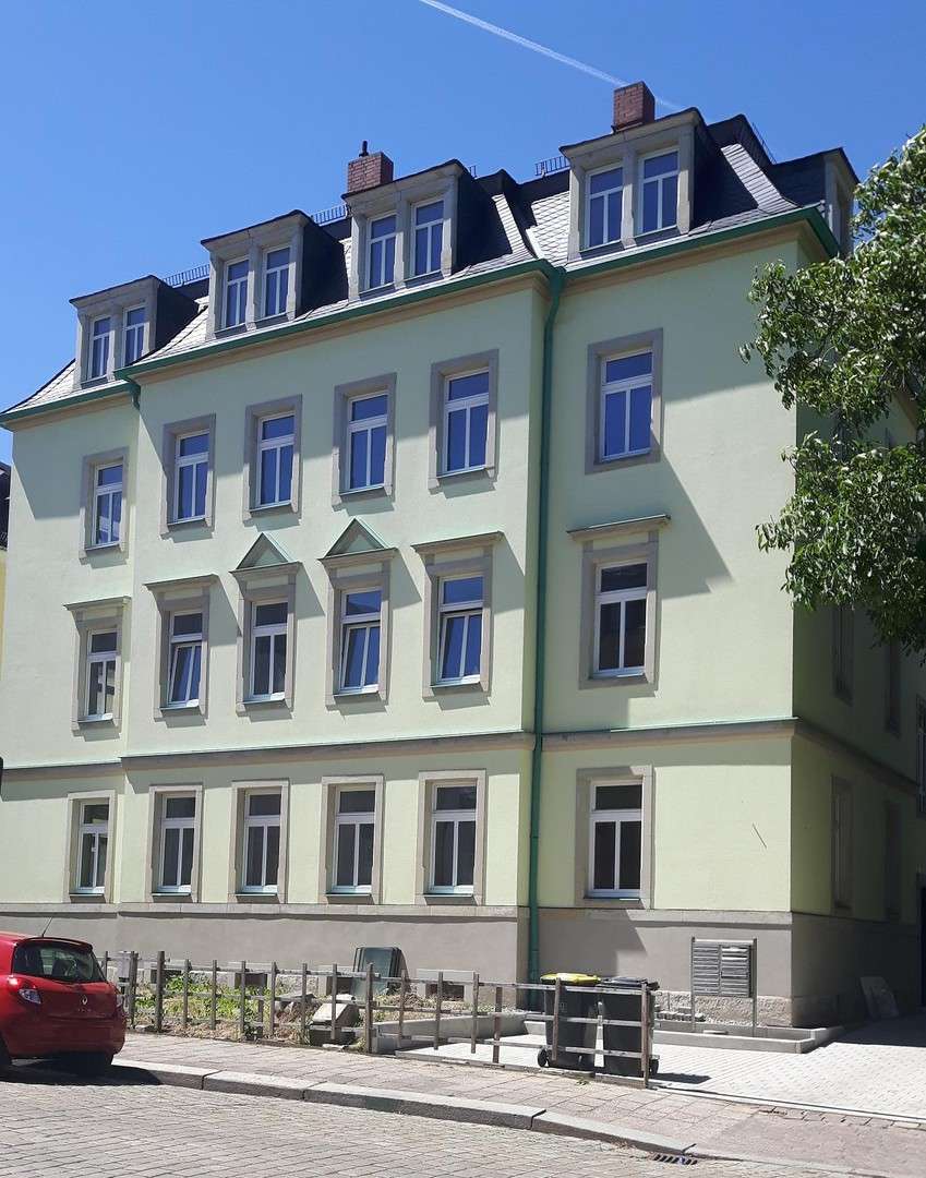 Thumbnail-Wohnung zum Mieten in Dresden 1.085,00 € 103.35 m²