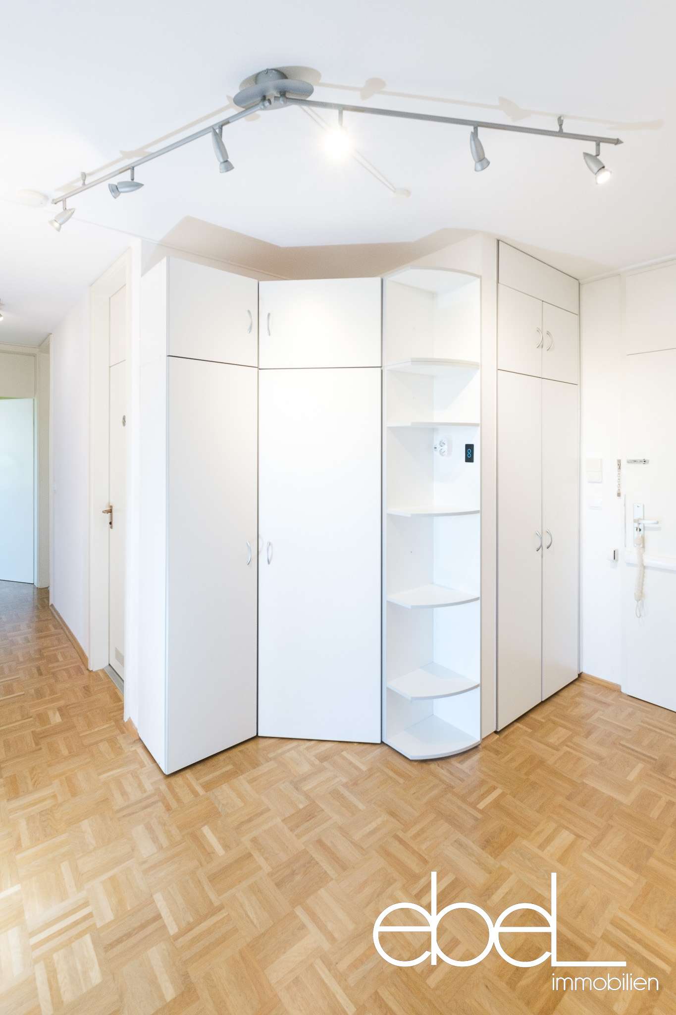 Thumbnail-Wohnung zum Kaufen in Frankfurt 355.000,00 € 90 m²