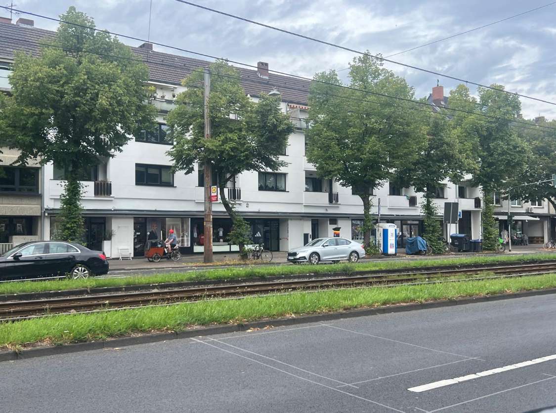 Thumbnail-Gastronomie in Köln 4.150,00 € 303.6 m²