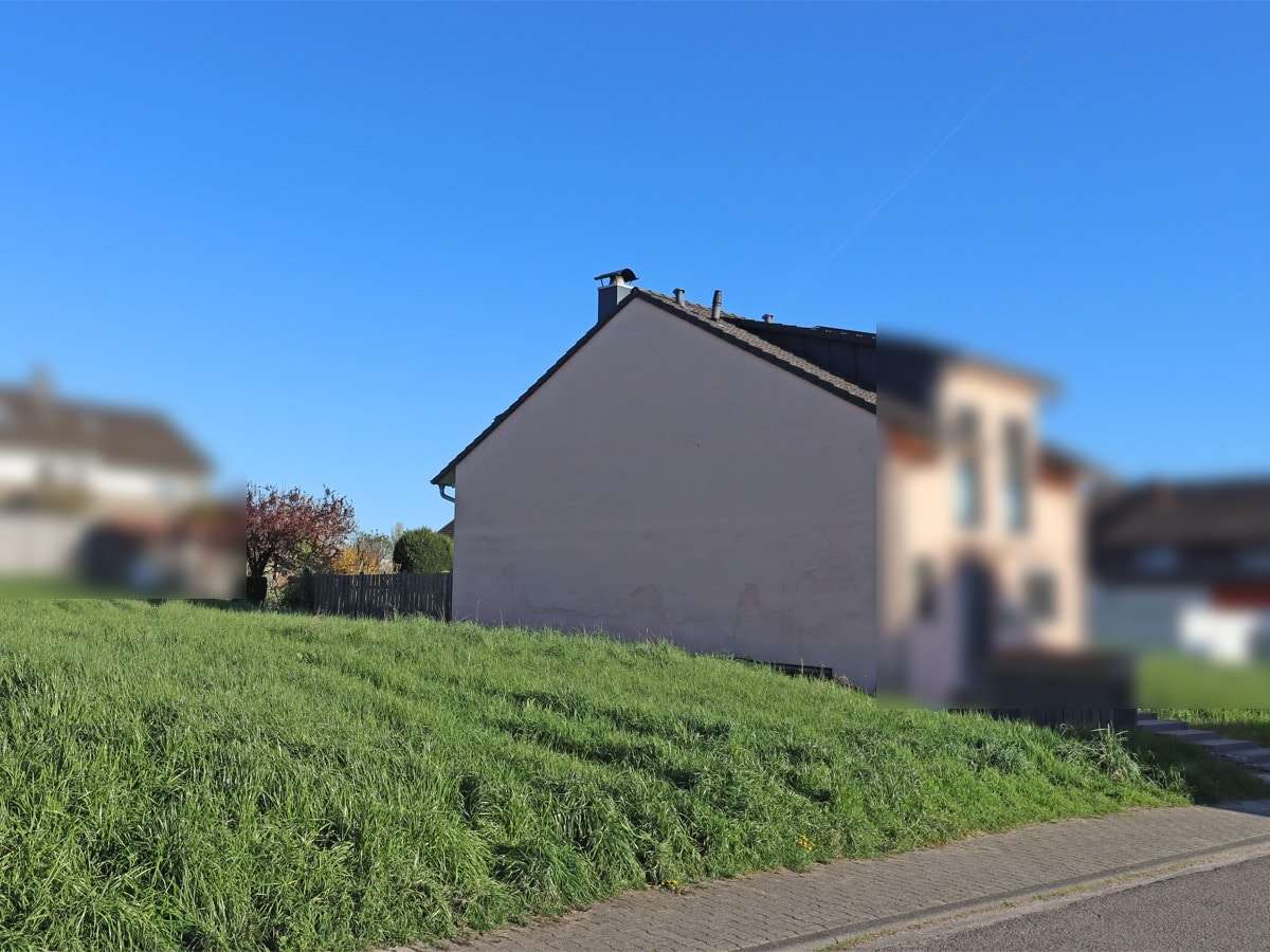 Thumbnail-Grundstück zu verkaufen in Bad Schönborn 159.120,00 € 306 m²