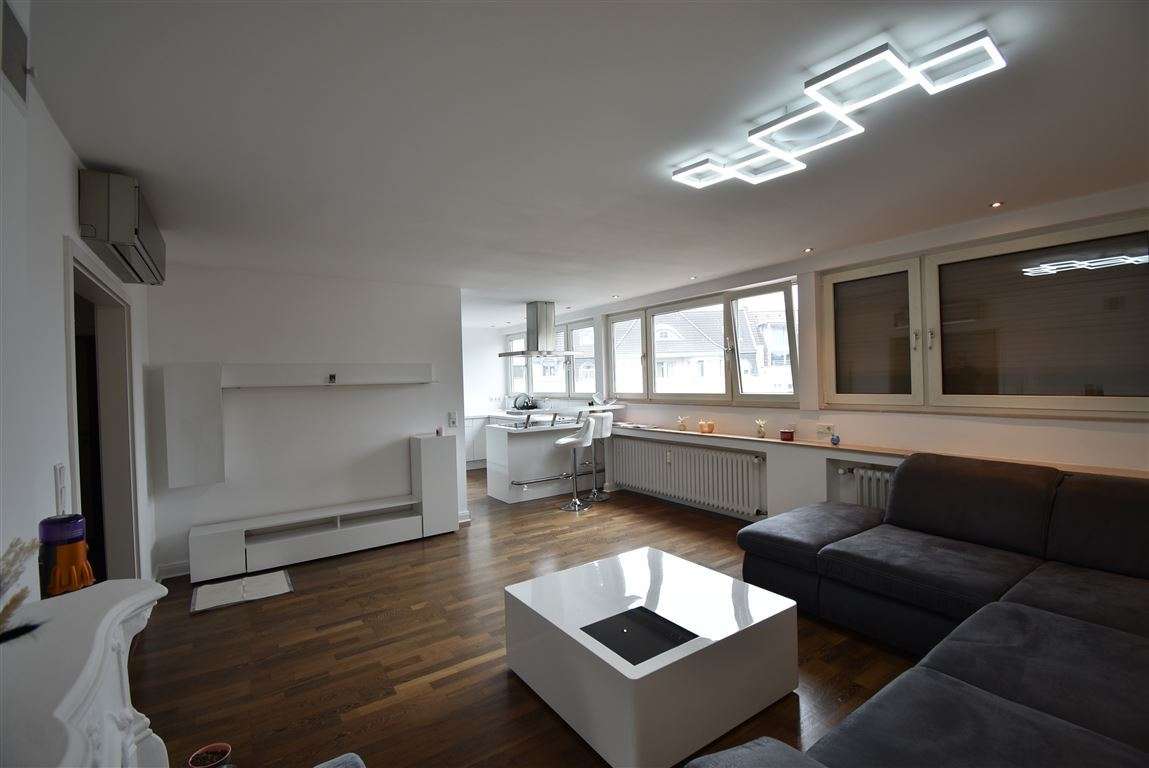 Thumbnail-Wohnung zum Mieten in Düsseldorf 2.200,00 € 101 m²