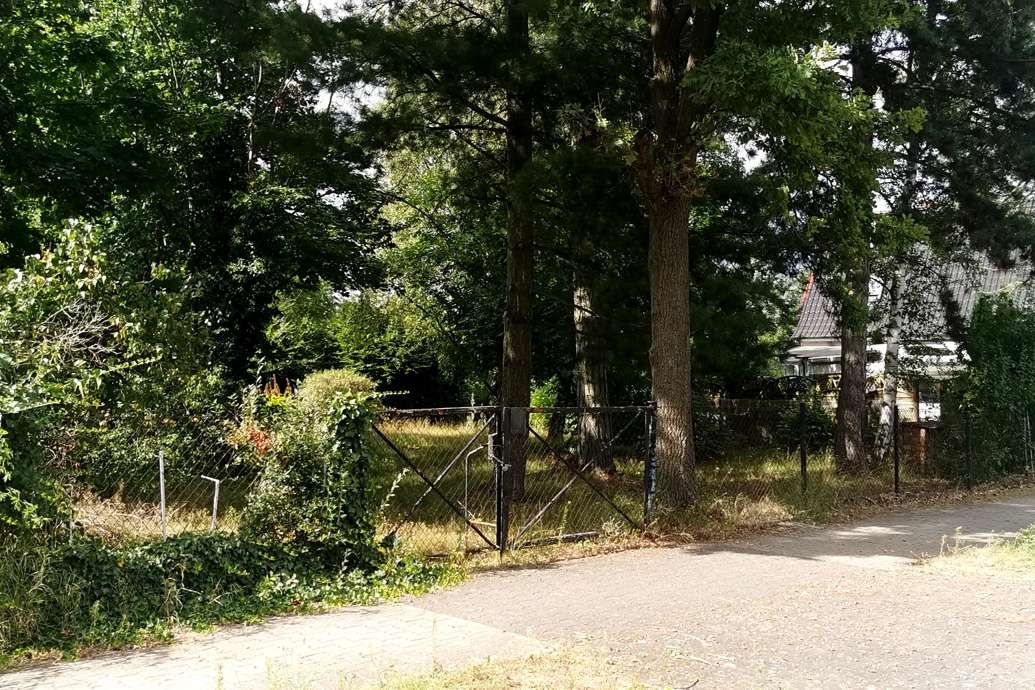 Thumbnail-Grundstück zu verkaufen in Mahlow 180.000,00 € 650 m²