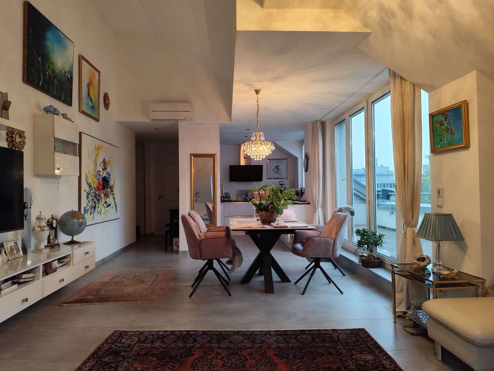 Thumbnail-Wohnung zum Kaufen in Düsseldorf 695.000,00 € 123 m²