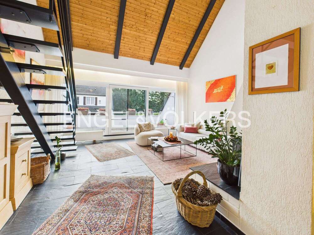 Thumbnail-Wohnung zum Kaufen in Krefeld 435.000,00 € 137 m²