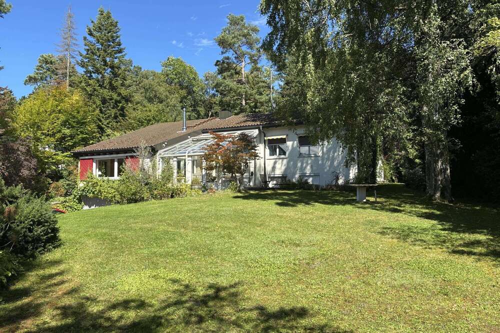 Thumbnail-Haus zum Kaufen in Bad Dürrheim 750.000,00 € 285 m²