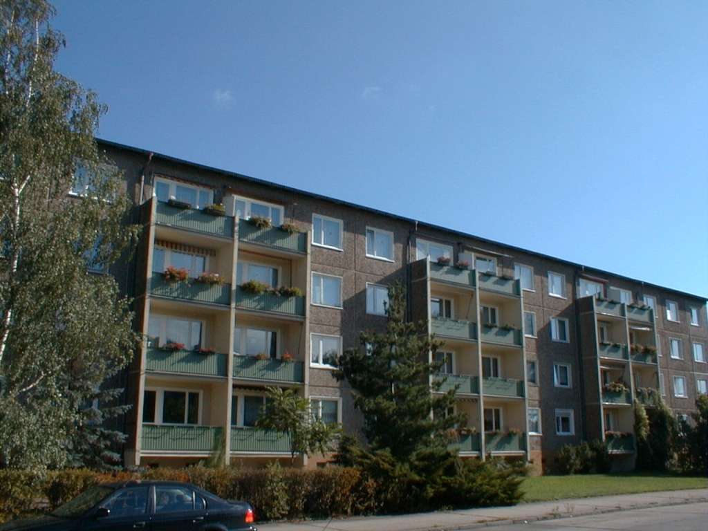 Thumbnail-Wohnung zum Mieten in Hoyerswerda 417,00 € 74.55 m²