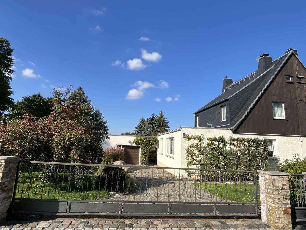 Thumbnail-Haus zum Kaufen in Dresden 235.000,00 € 100 m²