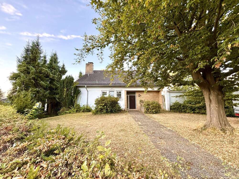 Thumbnail-Haus zum Kaufen in Hameln 395.000,00 € 145 m²