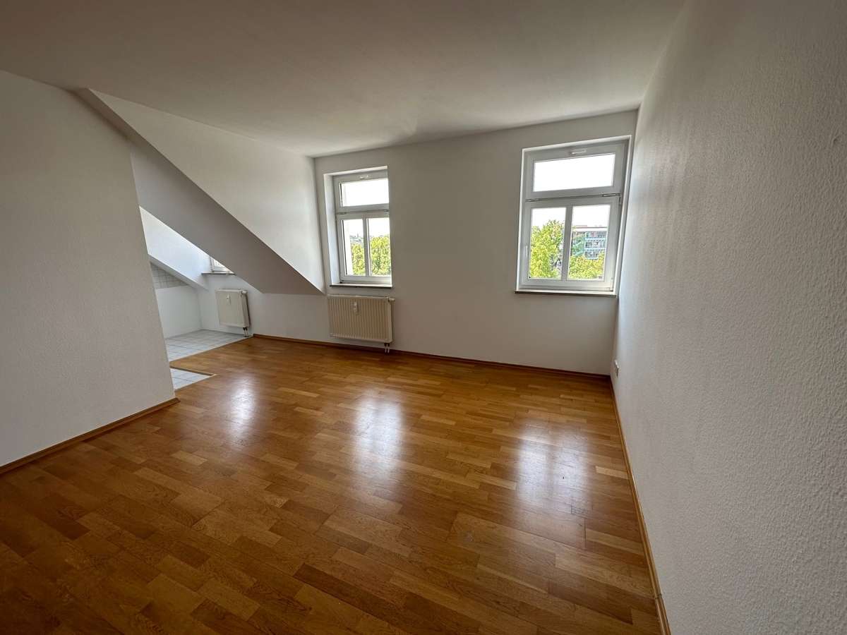 Thumbnail-Wohnung zum Mieten in Zwickau 326,00 € 48 m²
