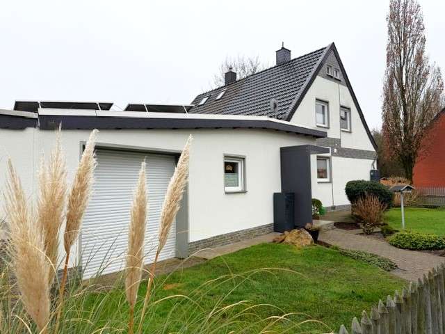 Thumbnail-Haus zum Kaufen in Mönchengladbach 350.000,00 € 97.12 m²