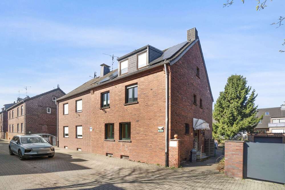 Thumbnail-Haus zum Kaufen in Neuss 442.000,00 € 157.63 m²