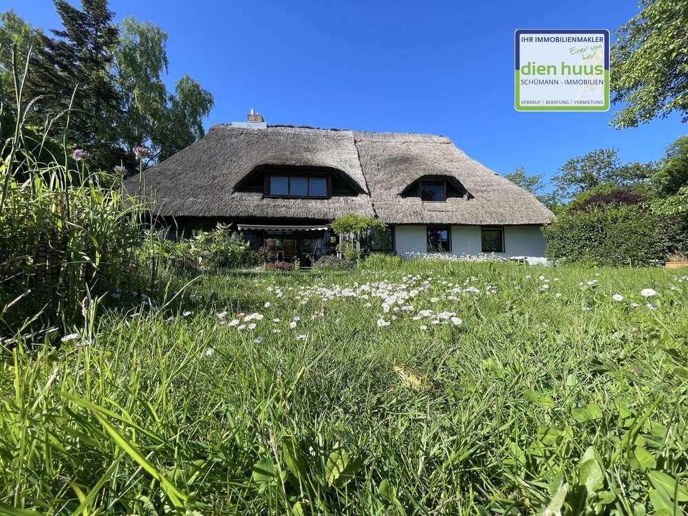 Thumbnail-Haus zum Kaufen in Elmenhorst-Lichtenhagen 899.000,00 € 131.29 m²