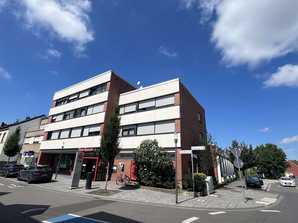 Thumbnail-Haus zum Kaufen in Linnich 1.349.000,00 € 1081.27 m²