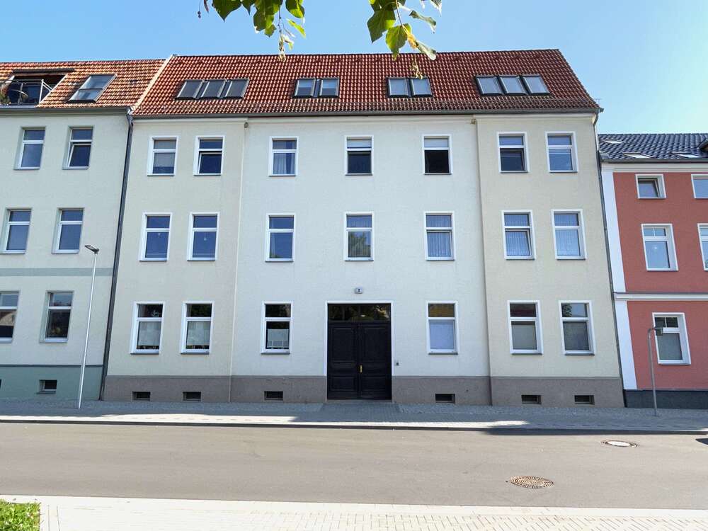 Thumbnail-Haus zum Kaufen in Angermünde 695.000,00 € 548 m²
