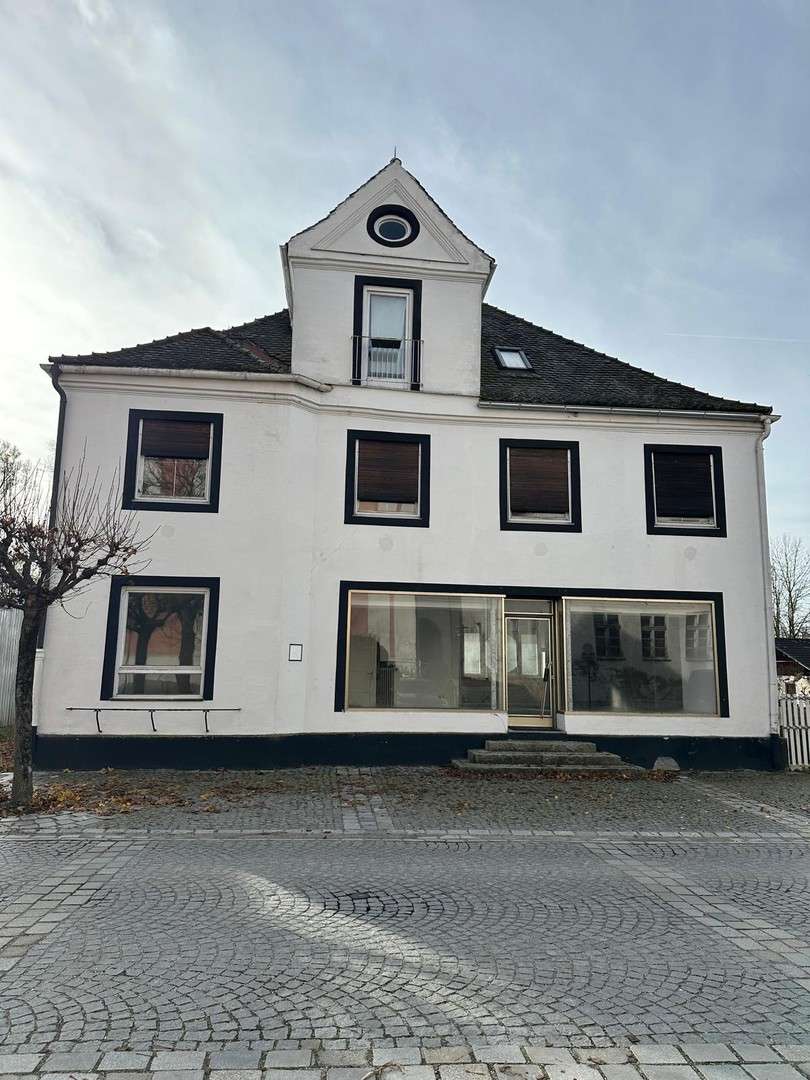 Thumbnail-Haus zum Kaufen in Gangkofen 380.000,00 € 212 m²