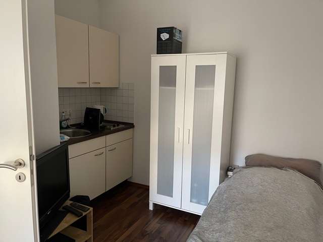 Thumbnail-Wohnung zum Mieten in Koblenz 200,00 € 15 m²