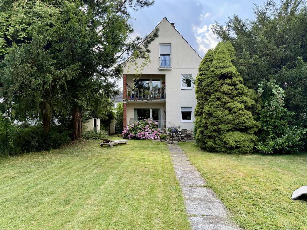 Thumbnail-Haus zum Kaufen in Köln 729.000,00 € 192 m²