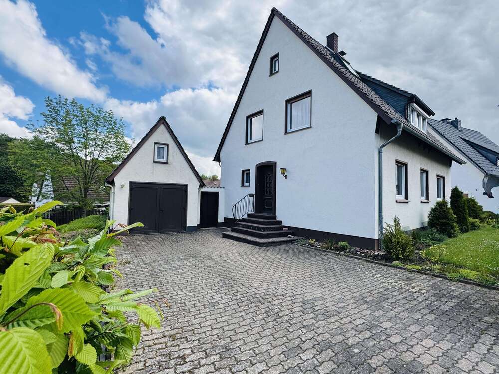 Thumbnail-Haus zum Kaufen in Bad Salzuflen 219.000,00 € 128 m²