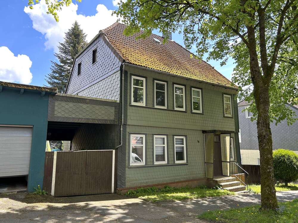 Thumbnail-Haus zum Kaufen in Clausthal-Zellerfeld 95.000,00 € 151 m²
