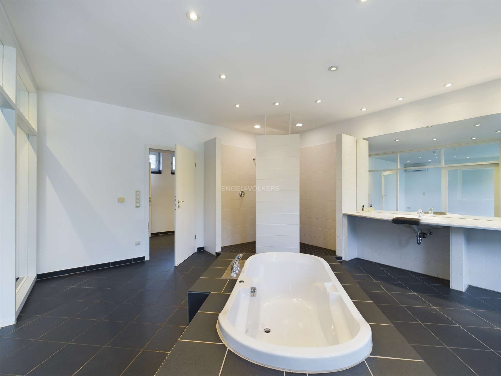 Thumbnail-Haus zum Kaufen in Viersen 675.000,00 € 172 m²