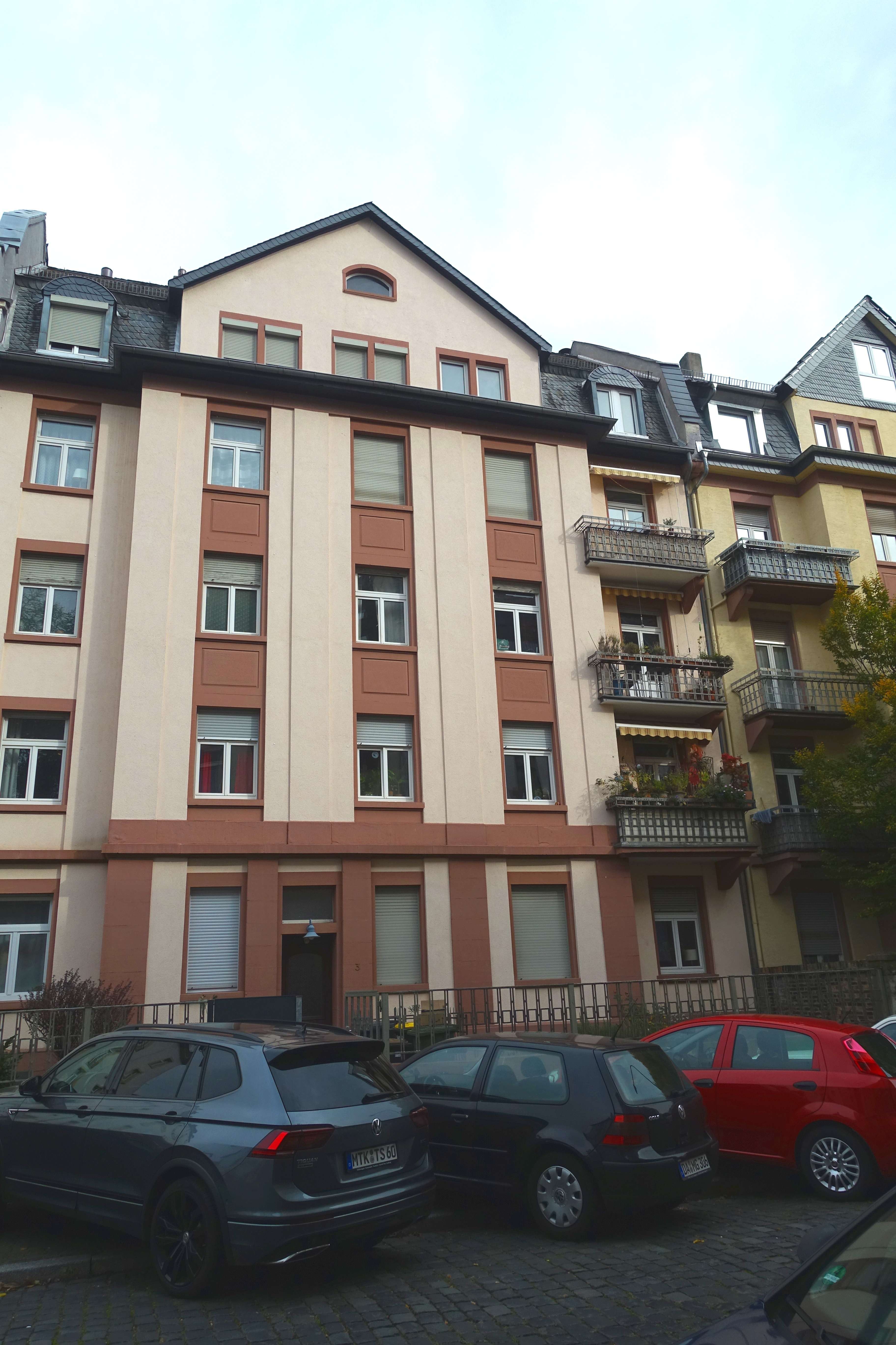 Thumbnail-Haus zum Kaufen in Frankfurt am Main 2.495.000,00 € 610 m²