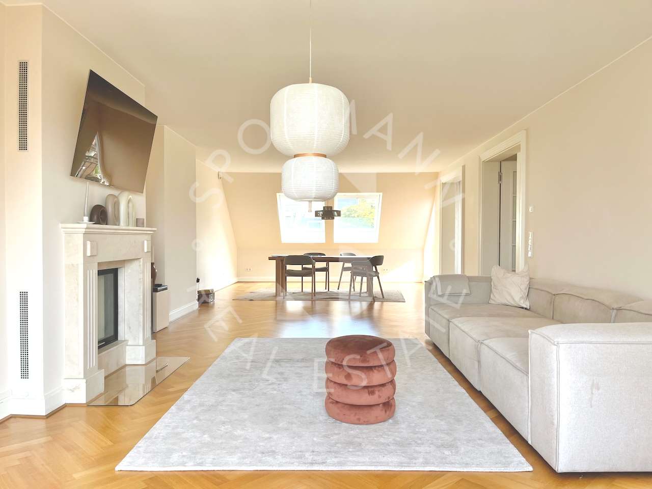 Thumbnail-Wohnung zum Mieten in Düsseldorf 4.500,00 € 172 m²